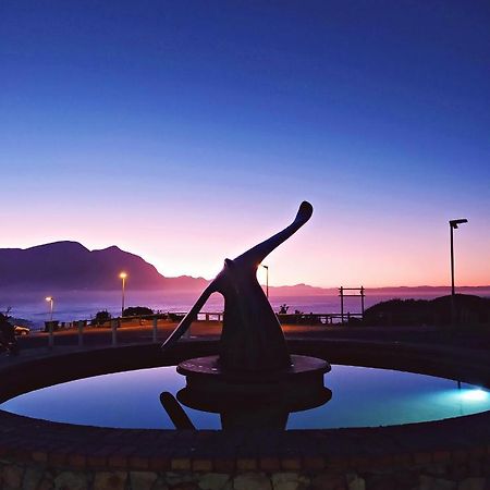 Apartment At Hermanus Waterfront Exterior foto